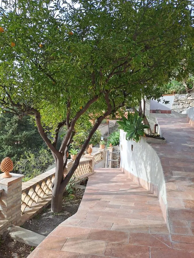 Villa Kate تاورمينا 0*,  إيطاليا